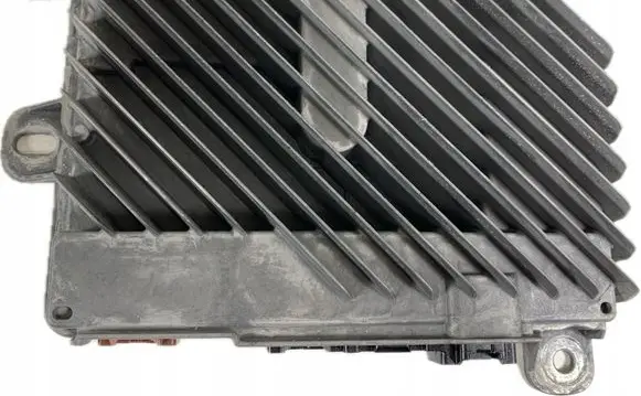 Cadillac Escalade IV Sound amplifier 23425302