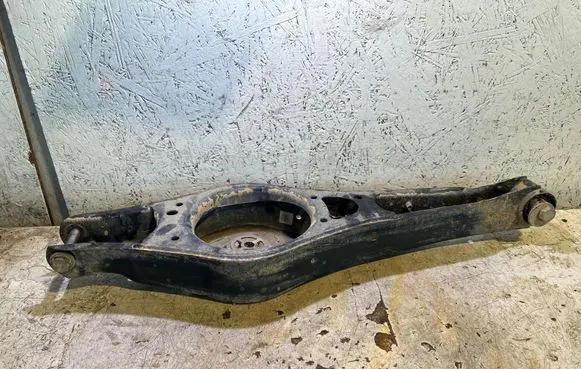 Audi Q3 8U Rear upper control arm/wishbone