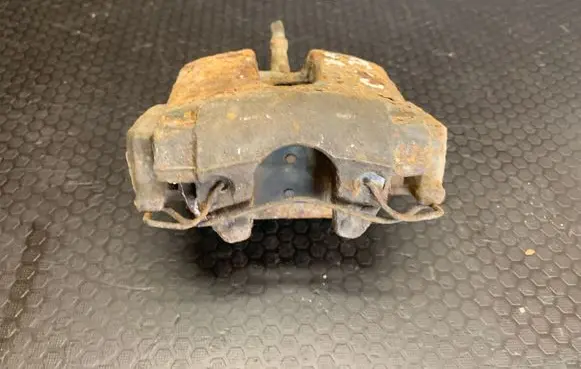 Rear brake caliper