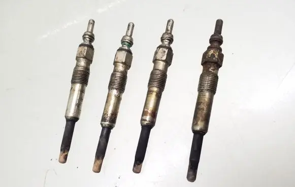 Audi A6 S6 C4 4A Glow plug 0100226227 SD8272V11J7