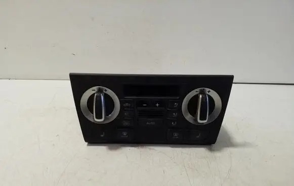 Audi Q3 8U Climate control unit 8U0820043C