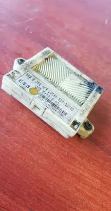BMW 7 E38 Alarm control unit/module 8362459