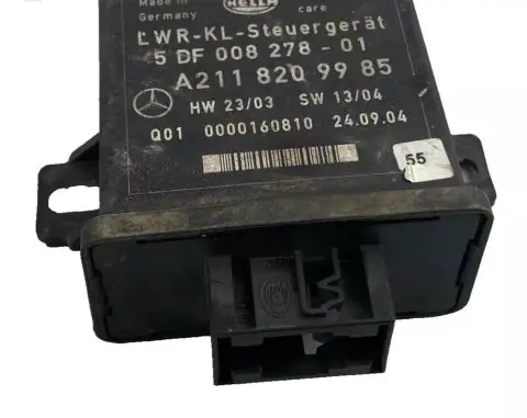 Mercedes-Benz E W211 Light module LCM A2118209985