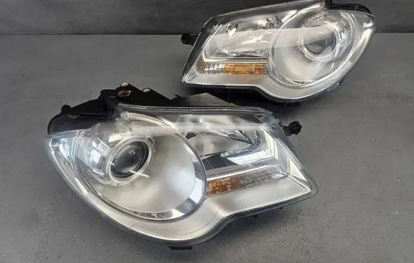 Volkswagen Touran I Headlights/headlamps set 103419012262