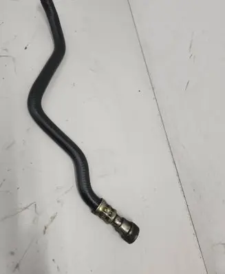 BMW 3 E46 Power steering hose/pipe/line 277451100 7NPNBR