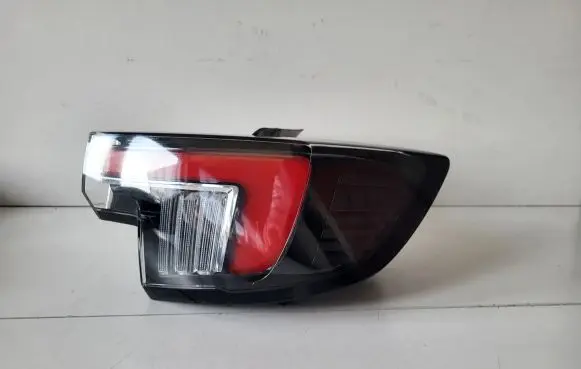 Opel Mokka B Rear/tail lights