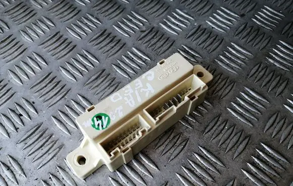 KIA Ceed Door central lock control unit/module 919402H130