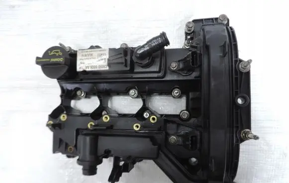 Ford Focus Rocker cam cover CM5G-6K271-CK