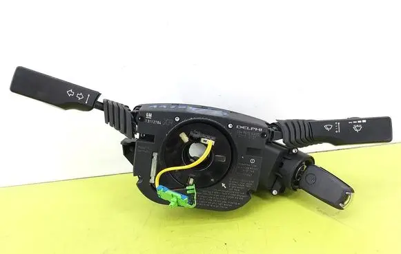 Opel Vectra C Indicator stalk 13112784XR