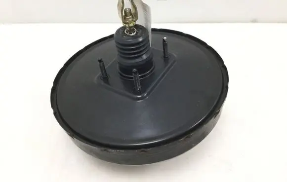 Nissan Almera Tino Brake booster 46007BU305