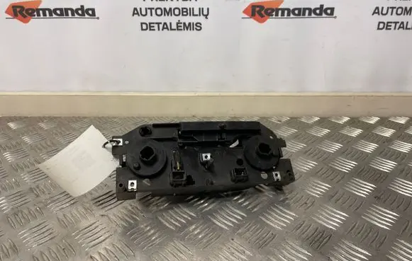 Iveco Daily 35 - 40.10 Climate control unit 112542000