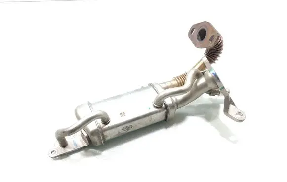 Renault Captur EGR valve cooler 147357324R 60931643B