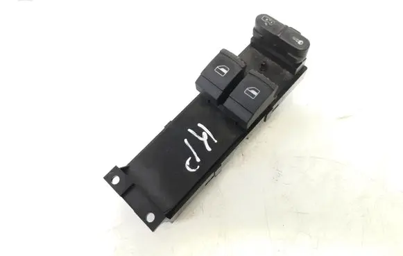Volkswagen PASSAT B5.5 Electric window control switch 1J3959857B