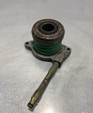 Volvo S60 Clutch release bearing slave cylinder 8667661