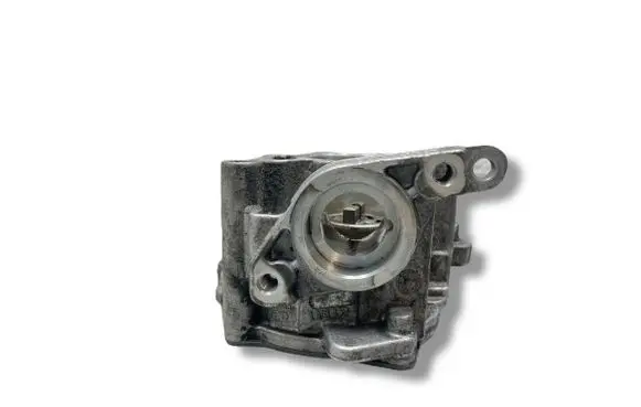 Audi A5 Sportback 8TA Vacuum pump 06J145100C