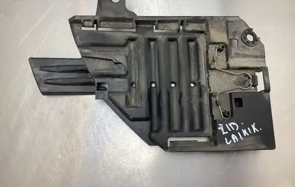Land Rover Discovery Sport Headlight/headlamp mounting bracket 00183541 PPTD40