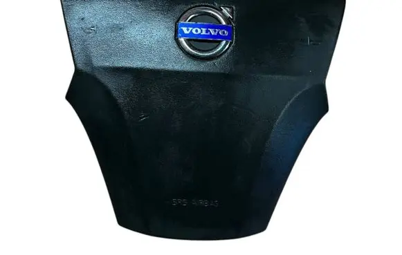 Volvo C30 Steering wheel airbag 30715435 601407700 L2912G3530305