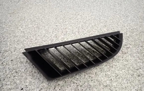 Mitsubishi Colt Front grill 