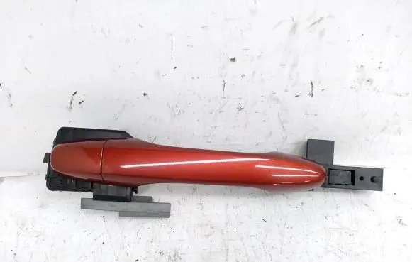 Honda CR-V Front door exterior handle