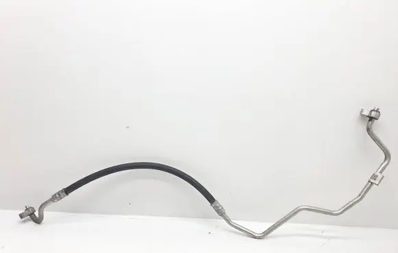 Air conditioning (A/C) pipe/hose