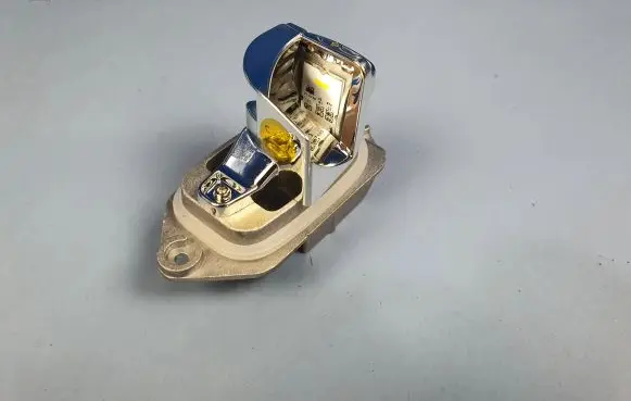 BMW 7 F01 F02 F03 F04 Headlight ballast module Xenon 63117370000