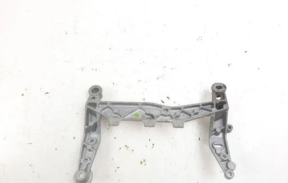 Porsche Cayenne (92A) Pneumatic air compressor holding bracket 15157400671