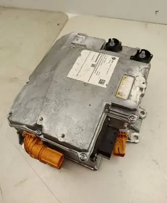 BMW iX3 G08 Battery charger (optional) 61445B67BC6 25B018200087