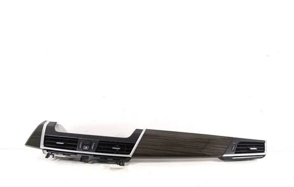 BMW 2 F46 Dash center air vent grill 9262955