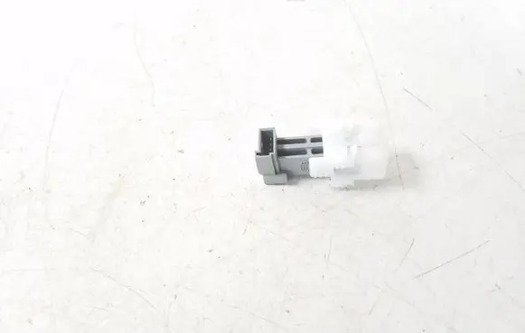 Mercedes-Benz A W176 Brake pedal sensor switch A0015456309