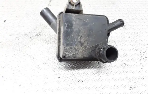 Peugeot 607 Breather/breather pipe/hose 9638961080