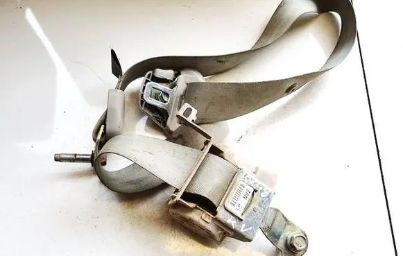 Hyundai Trajet Rear seatbelt 898103a010 898103-3a000