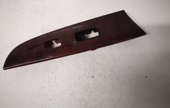 Lexus IS 220D-250-350 Front door window switch trim 7423153110