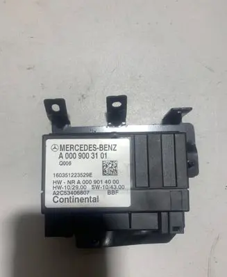 Mercedes-Benz CLA C117 X117 W117 Fuel injection pump control unit/module A0009003101 A0009014000 160351223529E
