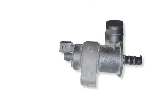 Volvo XC90 Vacuum valve 31104896