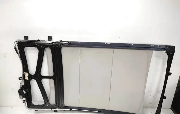 Nissan Qashqai+2 Sunroof set 