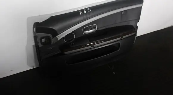 BMW 7 E65 E66 Front door card panel trim