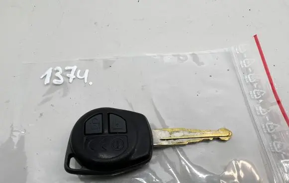 Suzuki Swift I Ignition key/card 