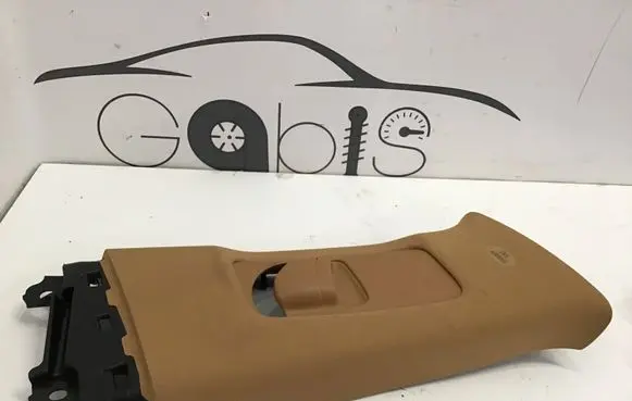 Lexus NX (B) pillar trim (top) 6241078020