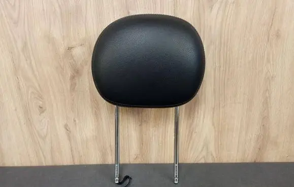 Mercedes-Benz CLK A209 C209 Front seat headrest