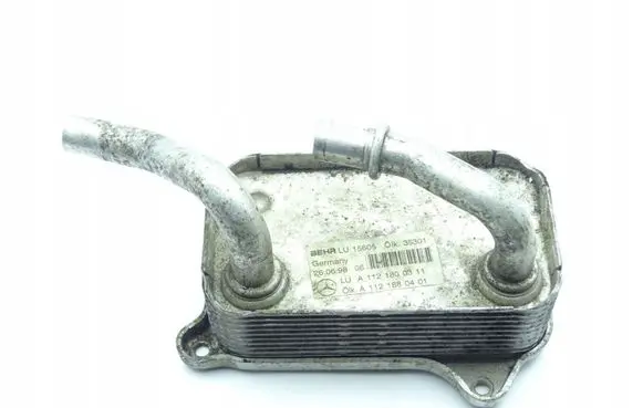 Mercedes-Benz C W202 Engine oil radiator A1121800311