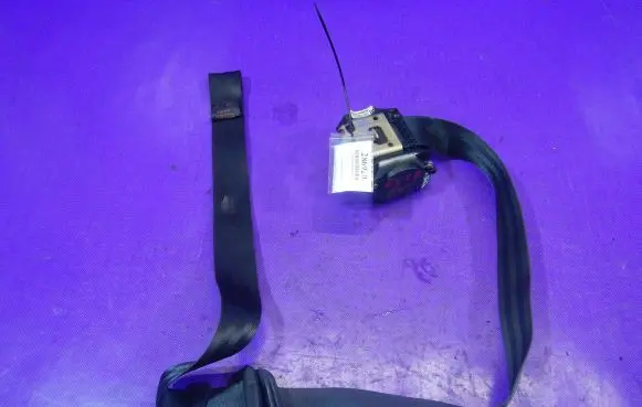 Peugeot 1007 Front seatbelt 96446706XX