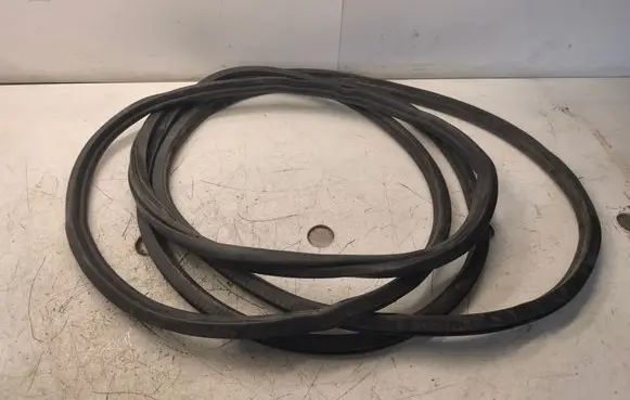 Volkswagen Crafter Rubber seal front door (on door) 7C0843791S