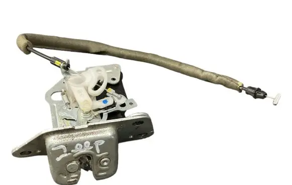 Jeep Patriot Tailgate/trunk/boot lock/catch/latch