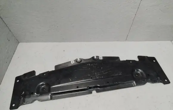 Mercedes-Benz GLS X166 Other engine bay part 1665240201