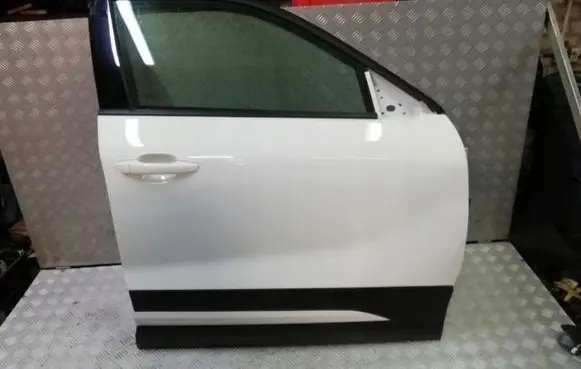 Opel Mokka X Front door