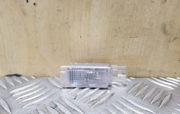 Volkswagen Touareg II Other interior light 6L0947565