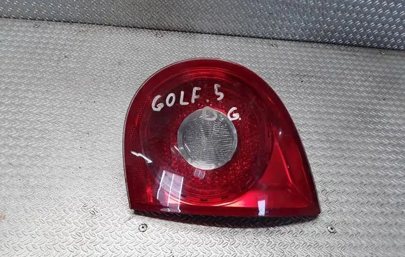 Volkswagen Golf V Tailgate rear/tail lights 1K6945094E