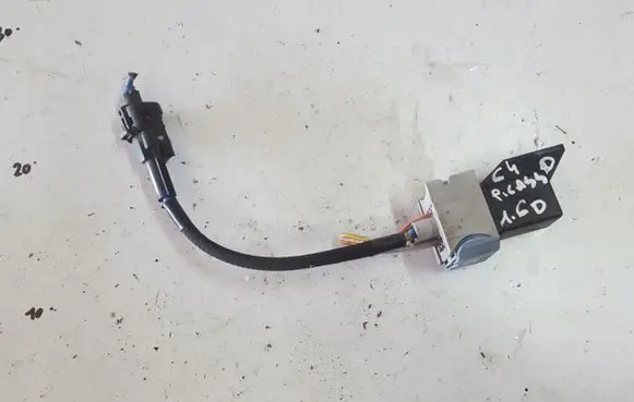 Citroen C-Elysée Glow plug pre-heat relay 9803299780