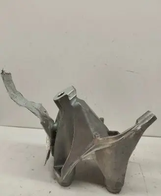 Audi Q7 4M Engine mounting bracket 4M0199307AF