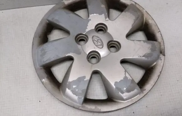 Hyundai Getz R14 wheel hub/cap/trim 529601C400